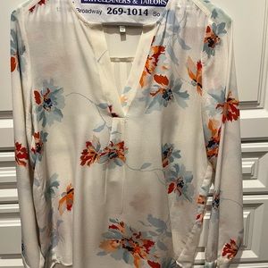 Almost new floral Joie blouse!